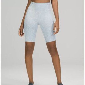 Lululemon Fast and Free High-Rise Short 10" City Grit White Blue Fog